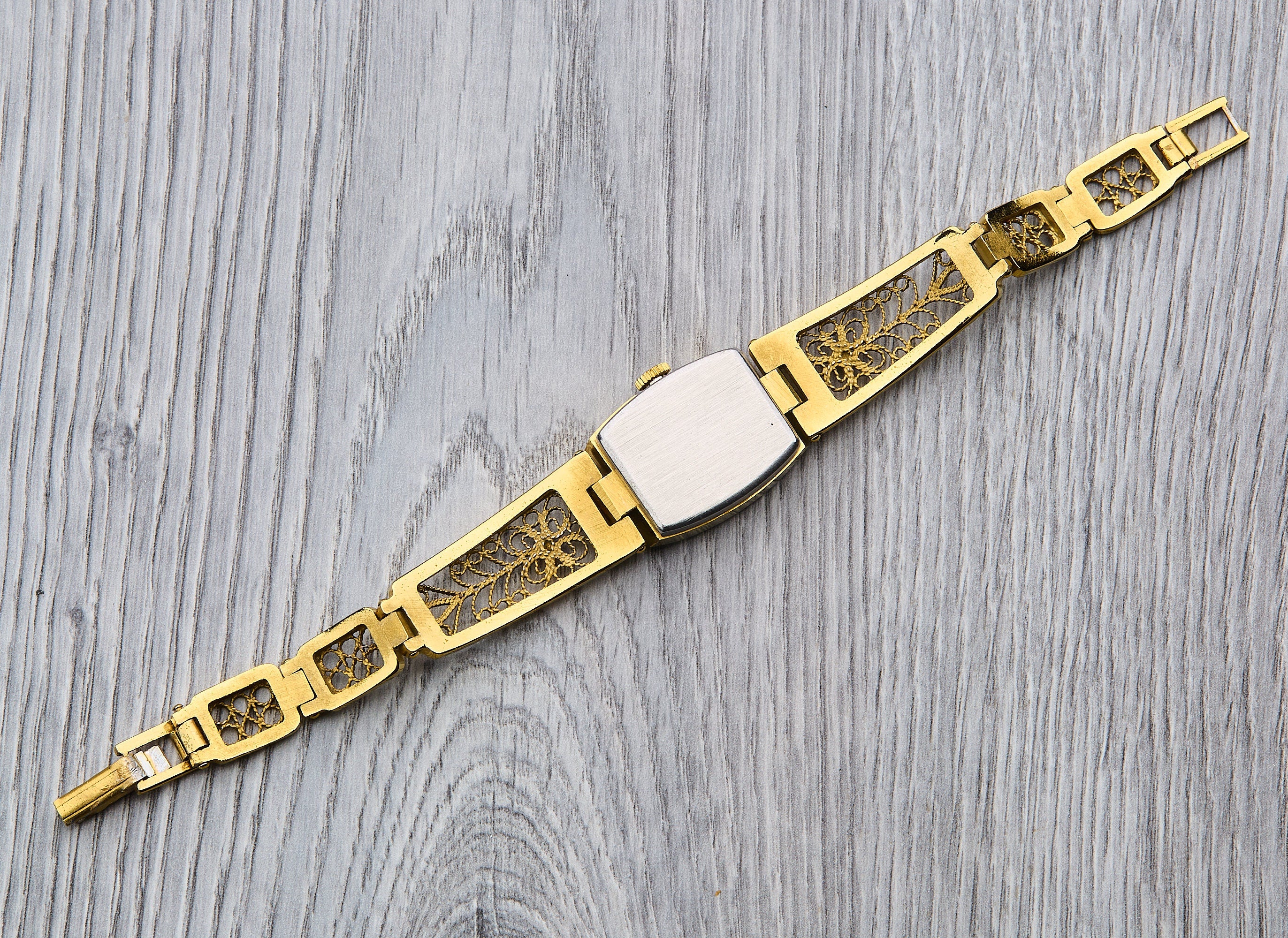 Vintage LUCH Cocktail Watch (16 Jewels) | Gold Plated Bracelet, 90s Model