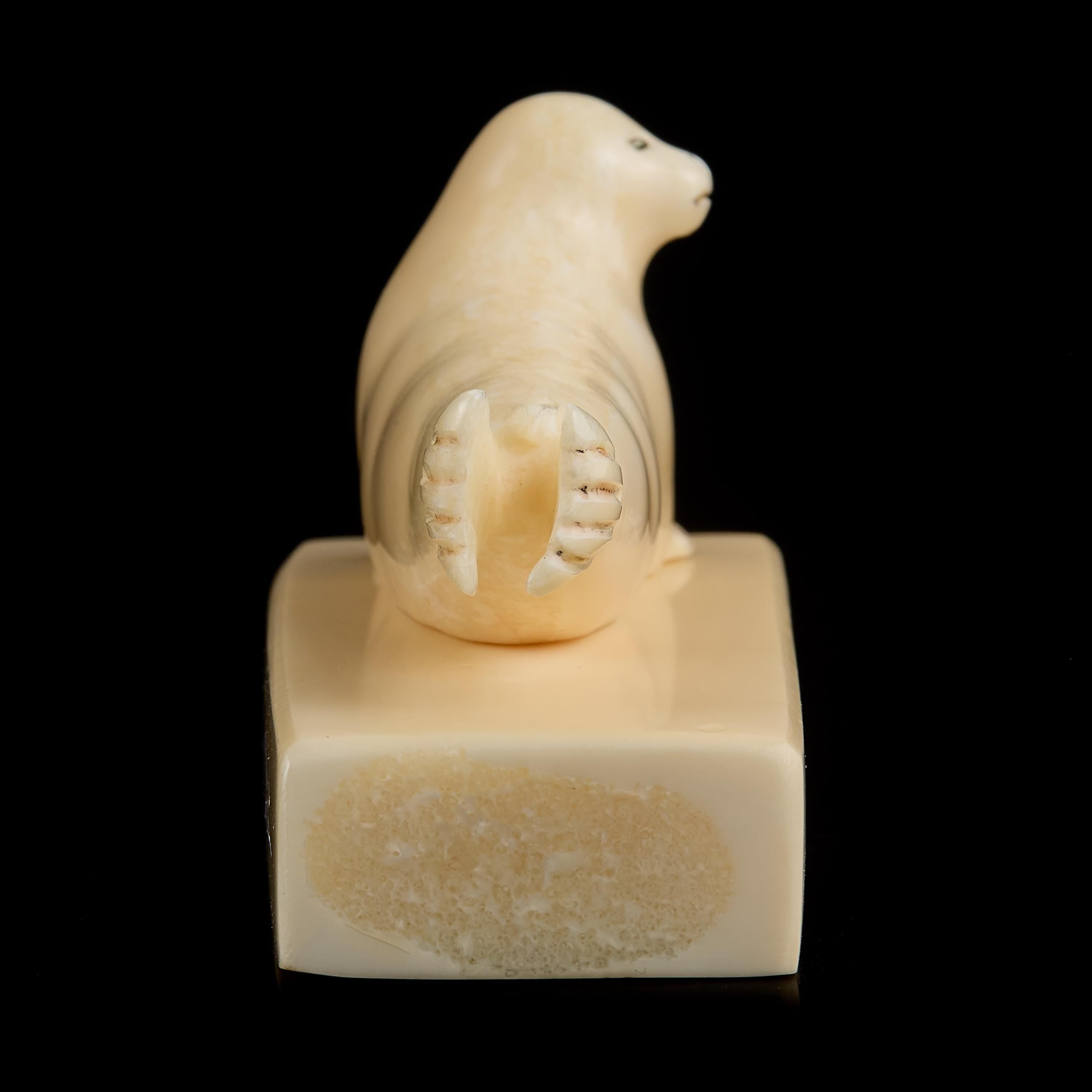 Collectible Vintage Seal Figurine | Carved Bone, Yup'ik-Inuit Art, Early-Mid 20th C