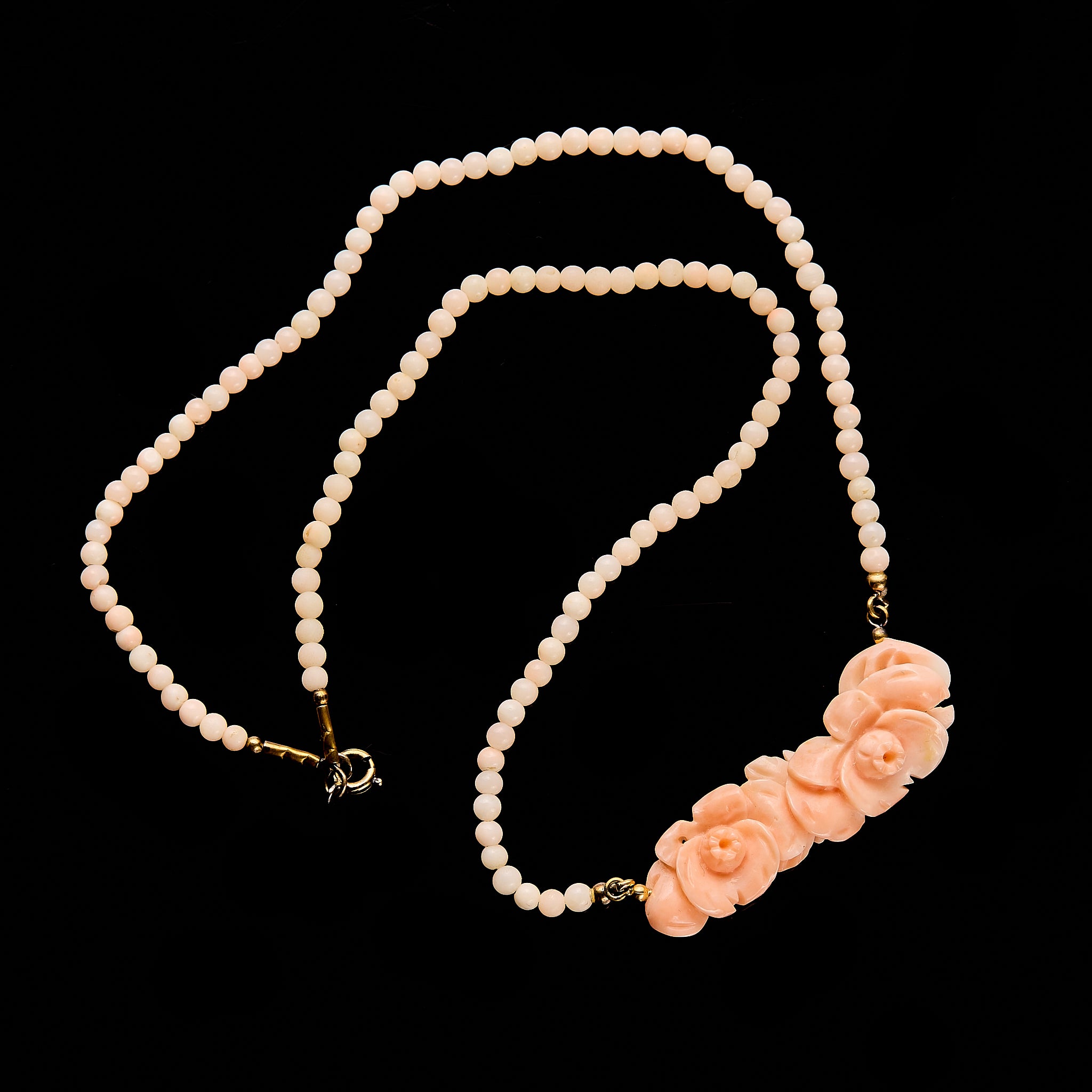 Vintage "Angel Skin" Coral Necklace with Carved Roses | Art Deco, Elegant Design