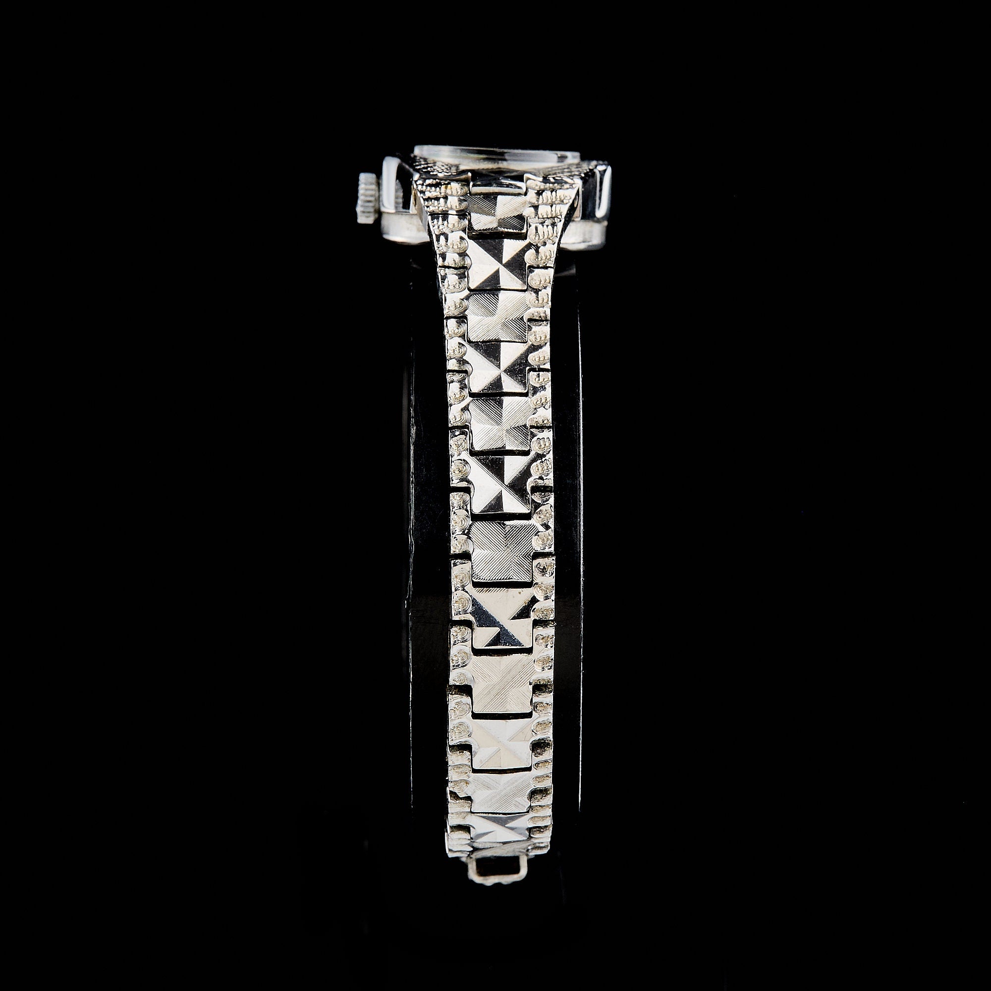 New Vintage "Chaika" Cocktail Watch (17 Jewels) | Soviet Women's Jewelry Watch