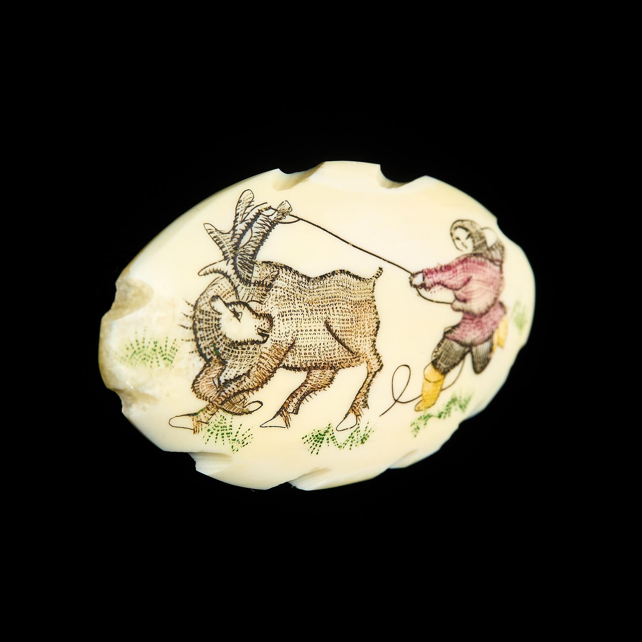 Vintage Inuit Bone Brooch: Engraved Chukchi & Reindeer Scene | Ethnic Jewelry, USSR 1950s–60s