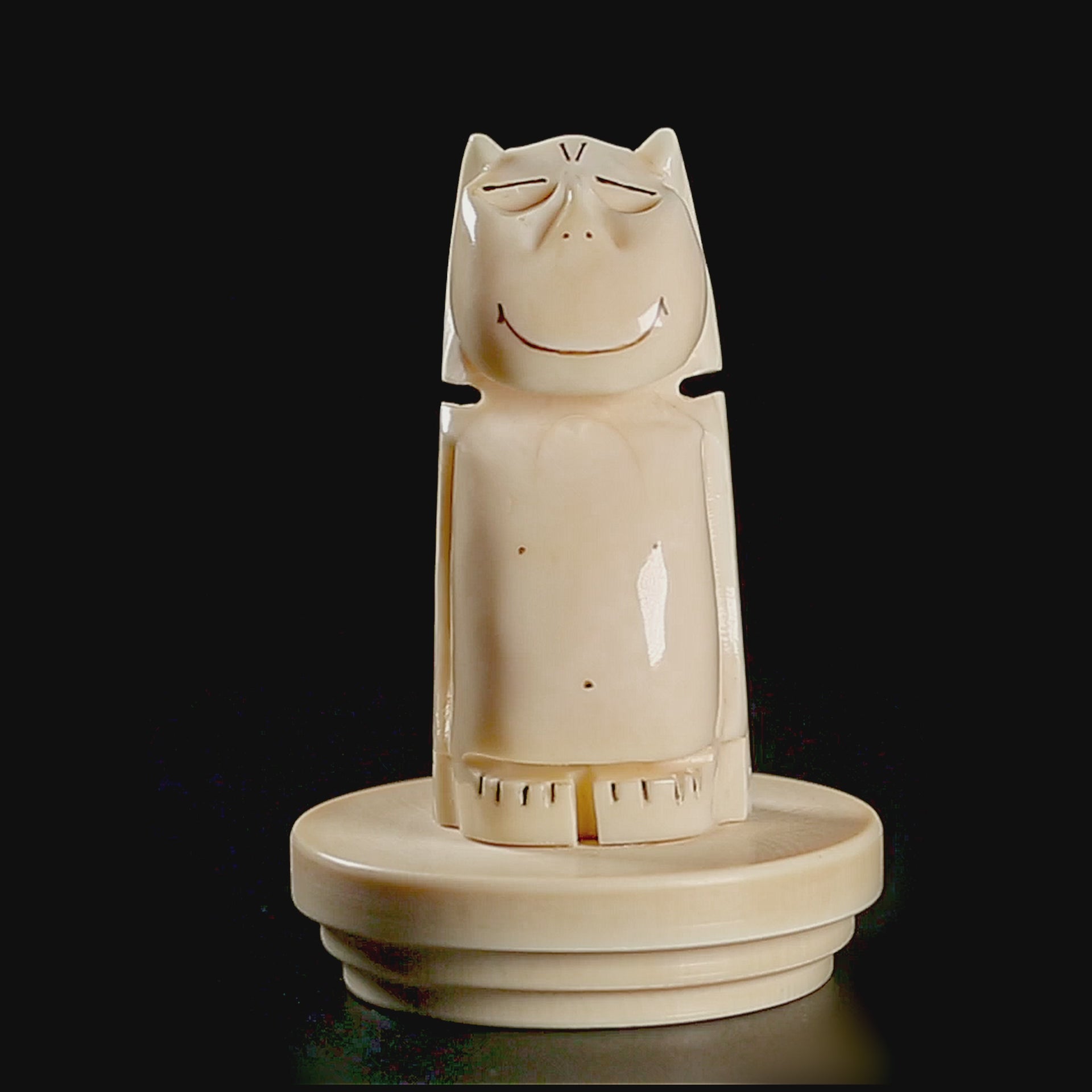 Vintage Inuit Billiken Figurine Carving | Yupik Talisman, Uelen Craft, Early-Mid 20th C.